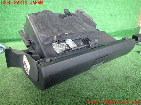 2UPJ-9239127516]ベンツ B180(245232)(W245系)グローブボックス1 中古_2