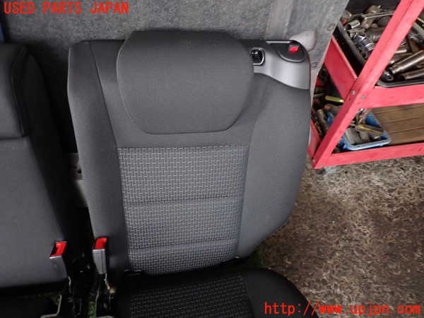 2UPJ-9239127435]ベンツ B180(245232)(W245系)左リアシート 中古_2