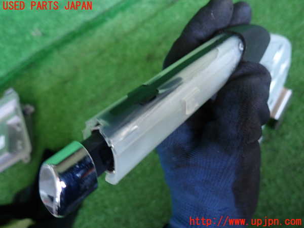 2UPJ-9239127550]ベンツ B180(245232)(W245系)サイドブレーキレバー (ジャンク品) 中古_2