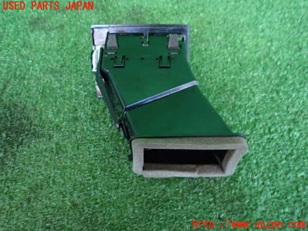 2UPJ-9239127528]ベンツ B180(245232)(W245系)エアコン吹き出し口3 (左) 中古_2