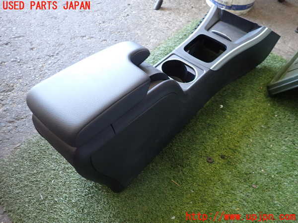 2UPJ-9239127540]ベンツ B180(245232)(W245系)センターコンソール 中古_2