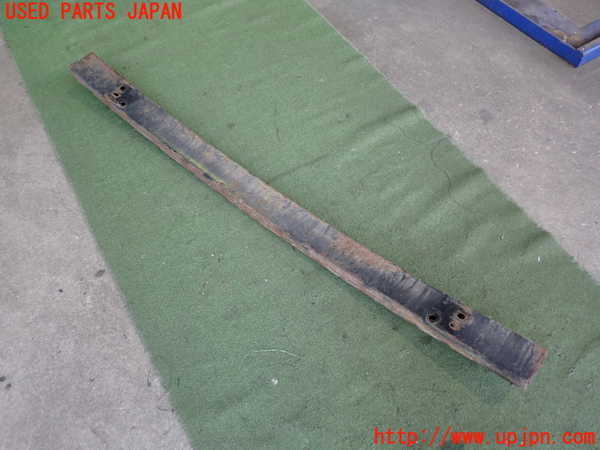 2UPJ-9239131614]クラウン エステート(JZS173W)リアバンパーホースメント (ジャンク品) 中古_4