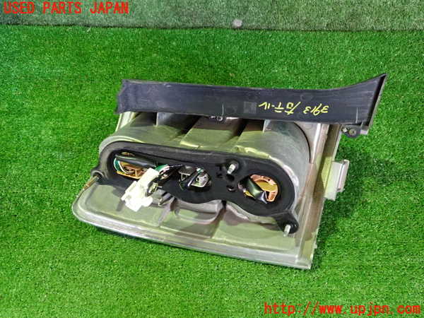 2UPJ-9239131530]クラウン エステート(JZS173W)右テールランプ 中古_2