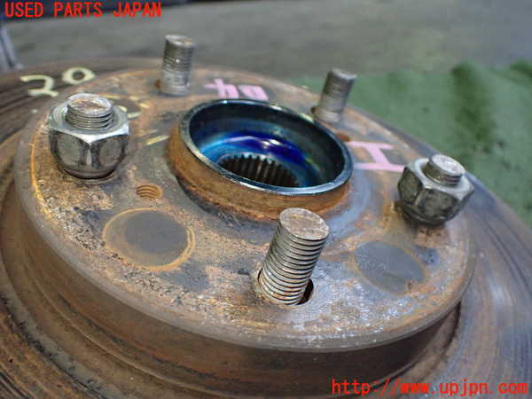 2UPJ-9239134295]クラウン エステート(JZS173W)左フロントナックルハブ (ジャンク品) 中古_3