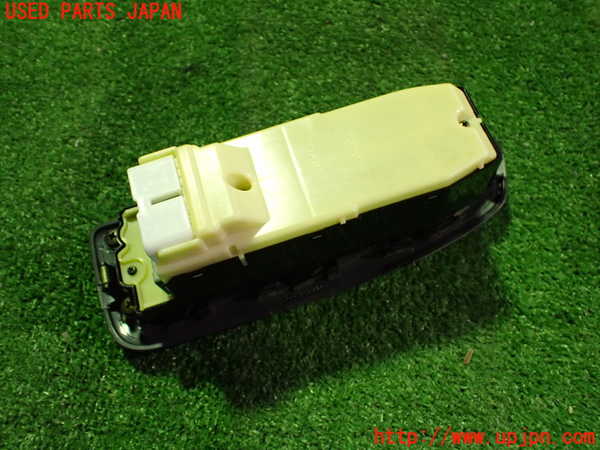 2UPJ-9239136240]クラウン エステート(JZS173W)右前パワーウィンドウスイッチ 中古_3