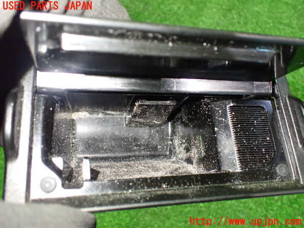 2UPJ-9239137822]クラウン エステート(JZS173W)灰皿2 中古_2
