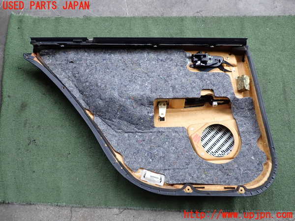2UPJ-9239131294]クラウン エステート(JZS173W)右後ドア内張り 中古_5