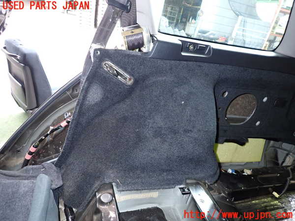 2UPJ-9239137675]クラウン エステート(JZS173W)右リアピラートリム 中古_2