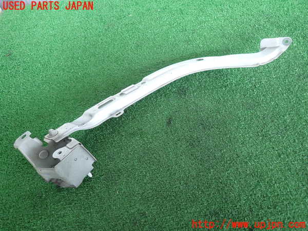 2UPJ-9239141140]セルシオ(UCF31)右ヘッドライトリム 中古_3
