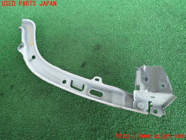 2UPJ-9239141142]セルシオ(UCF31)左ヘッドライトリム 中古_2