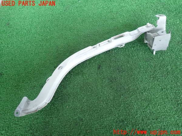 2UPJ-9239141142]セルシオ(UCF31)左ヘッドライトリム 中古_3