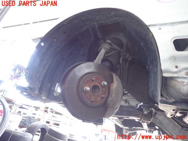 2UPJ-9239141092]セルシオ(UCF31)左前フェンダーライナー 中古_2