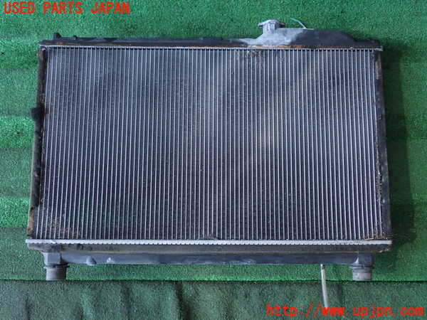 2UPJ-9239142321]セルシオ(UCF31)ラジエーター1 中古_2