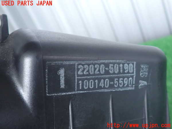 2UPJ-9239142560]セルシオ(UCF31)エアクリーナーボックス 中古_3