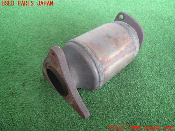 2UPJ-9239142662]セルシオ(UCF31)触媒2 中古_2