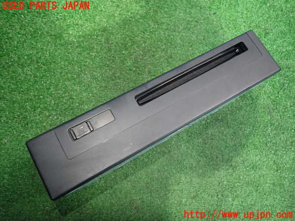 2UPJ-9239146589]セルシオ(UCF31)カーナビゲーション DVD 中古_2