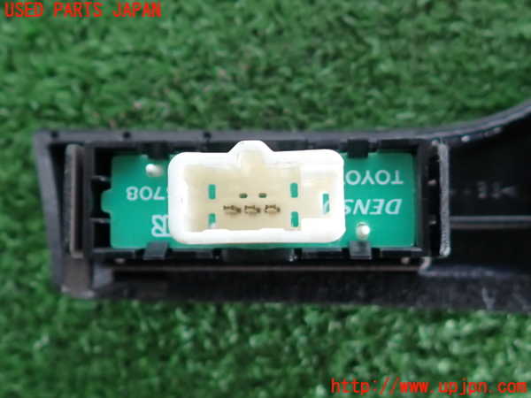 2UPJ-9239146311]セルシオ(UCF31)スイッチ6 (TRIP RESET) 中古_3