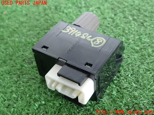 2UPJ-9239146313]セルシオ(UCF31)スイッチ8 中古_2