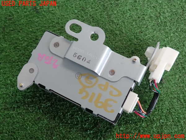 2UPJ-9239146154]セルシオ(UCF31)コンピューター9 中古_2