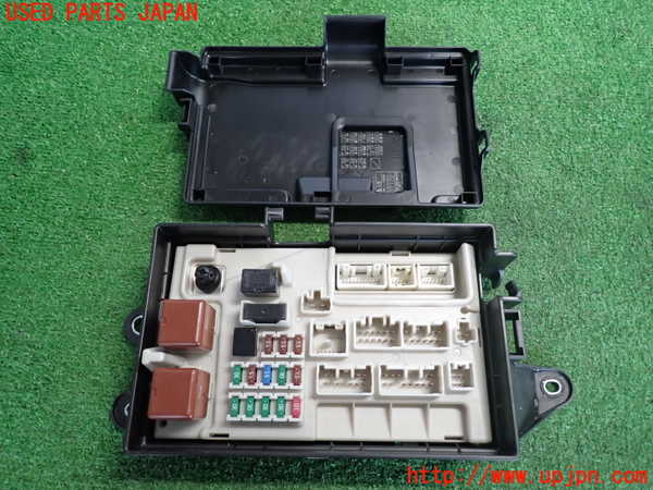 2UPJ-9239146743]セルシオ(UCF31)ヒューズボックス3 中古_3