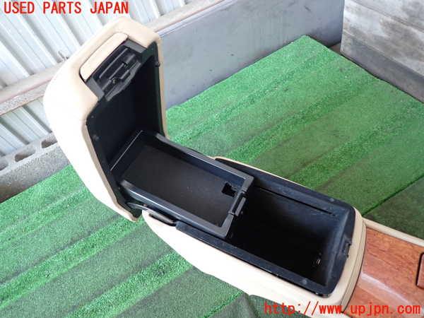 2UPJ-9239147540]セルシオ(UCF31)センターコンソール 中古_4