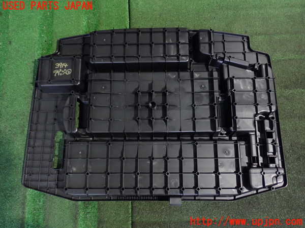 2UPJ-9239147772]セルシオ(UCF31)ラゲッジトレイ2 中古_2