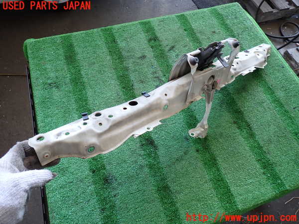 2UPJ-9239151040]ハイエースバン200系(KDH205V)アッパーコアサポート 中古_2