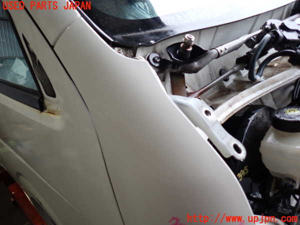 2UPJ-9239151100]ハイエースバン200系(KDH205V)右前コーナーパネル 中古_2
