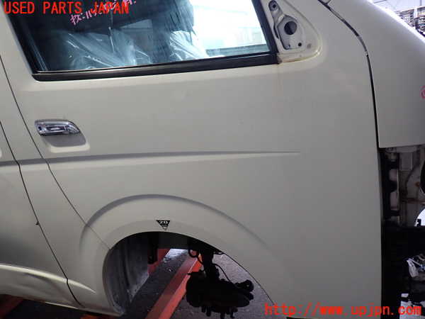 2UPJ-9239151230]ハイエースバン200系(KDH205V)右前ドア (43R-00033) (ジャンク品) 中古_3