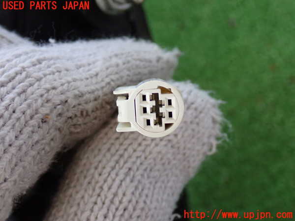 2UPJ-9239151212]ハイエースバン200系(KDH205V)左ドアミラー (ジャンク品) 中古_5