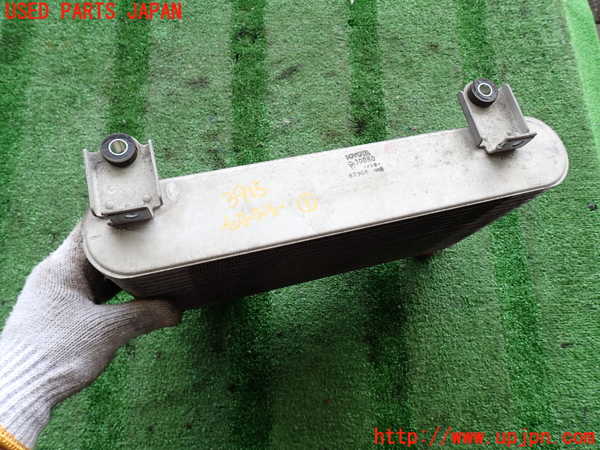 2UPJ-9239152451]ハイエースバン200系(KDH205V)インタークーラー1 中古_2