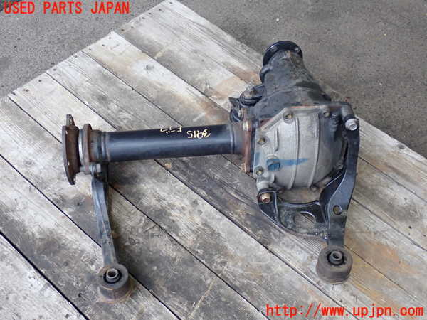 2UPJ-9239154350]ハイエースバン200系(KDH205V)フロントデフ 中古_3