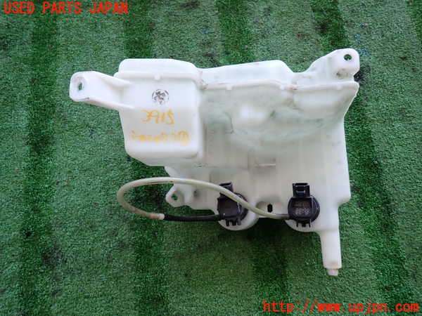 2UPJ-9239156791]ハイエースバン200系(KDH205V)ウォッシャータンク1 中古_3