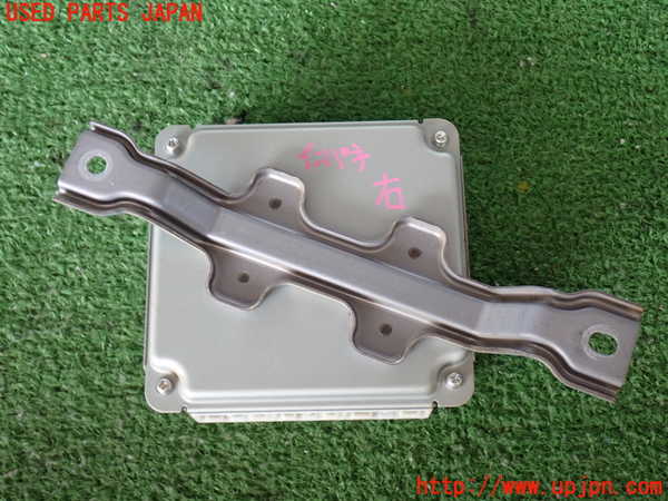 2UPJ-9239156146]ハイエースバン200系(KDH205V)コンピューター1 中古_3