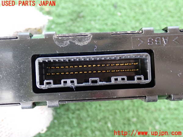 2UPJ-9239156147]ハイエースバン200系(KDH205V)コンピューター2 中古_2