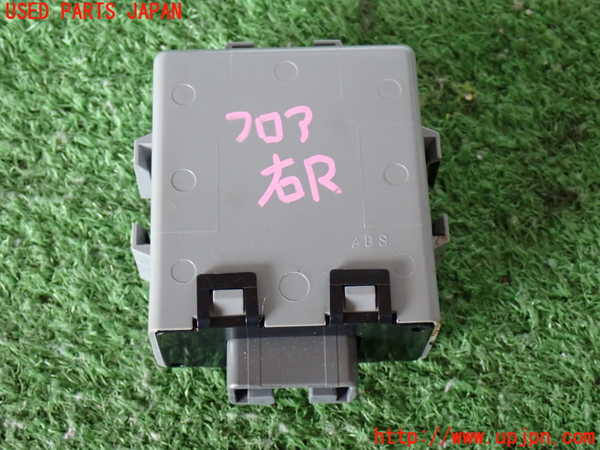 2UPJ-9239156149]ハイエースバン200系(KDH205V)コンピューター4 (ドアコントロール) 中古_3