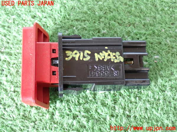 2UPJ-9239156290]ハイエースバン200系(KDH205V)ハザードスイッチ 中古_2