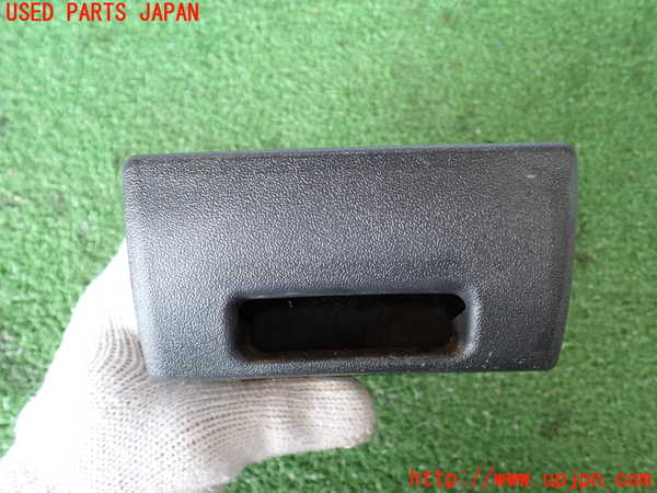 2UPJ-9239157821]ハイエースバン200系(KDH205V)灰皿1 中古_2