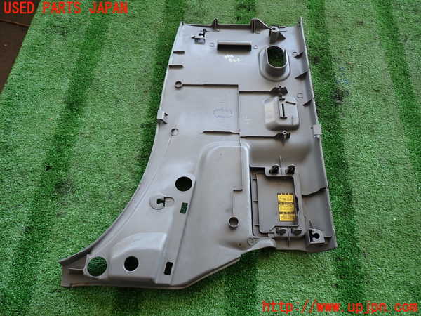 2UPJ-9239157670]ハイエースバン200系(KDH205V)左センターピラートリム 中古_4