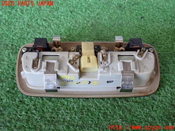 2UPJ-9239156411]ハイエースバン200系(KDH205V)ルームランプ1 (真中 1列目) 中古_2