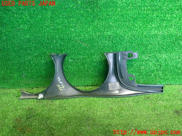 2UPJ-9239161142]ジャガー・XJ(JLDB)左ヘッドライトリム 中古_2