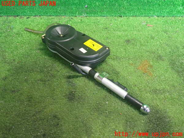 2UPJ-9239166645]ジャガー・XJ(JLDB)アンテナ 中古_2