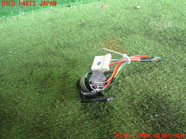 2UPJ-9239166308]ジャガー・XJ(JLDB)スイッチ3 中古_2