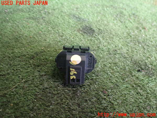 2UPJ-9239166245]ジャガー・XJ(JLDB)左前パワーウィンドウスイッチ 中古_2