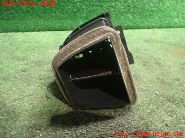 2UPJ-9239167528]ジャガー・XJ(JLDB)エアコン吹き出し口3 (左) 中古_2