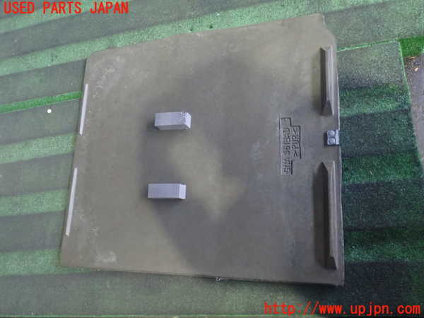 2UPJ-9239167771]ジャガー・XJ(JLDB)ラゲッジトレイ1 中古_2