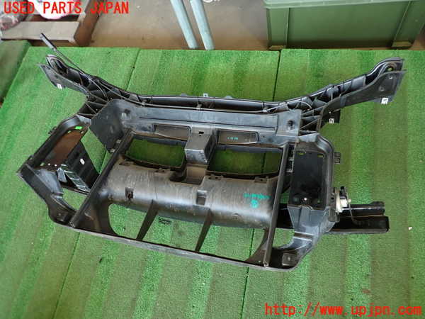 2UPJ-9239171041]BMW 323i(VB23)(E90)コアサポート 中古_5