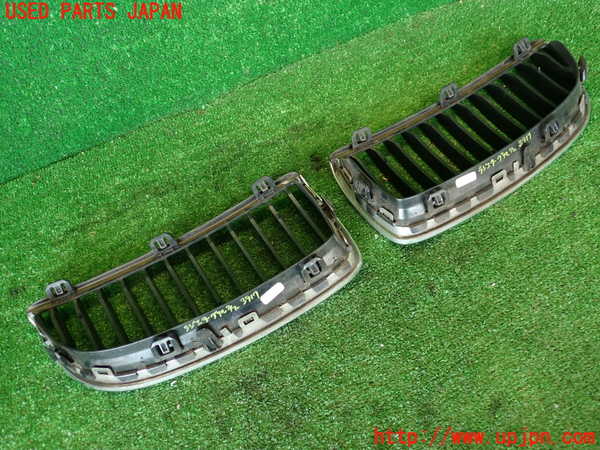 2UPJ-9239171050]BMW 323i(VB23)(E90)ラジエターグリル 中古_2