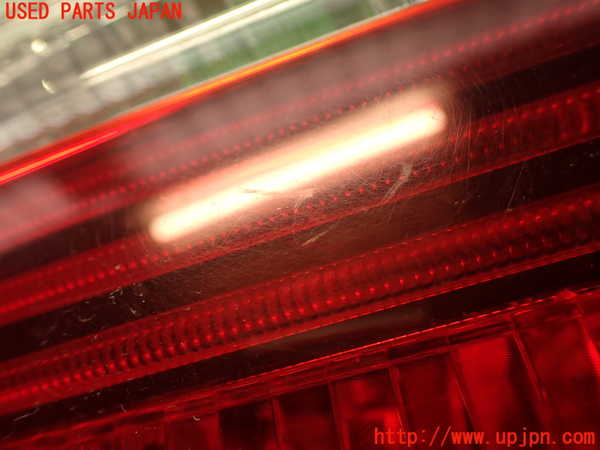 2UPJ-9239171550]BMW 323i(VB23)(E90)右リアフィニッシャー 中古_4