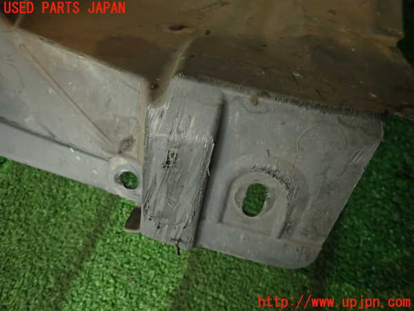 2UPJ-9239171092]BMW 323i(VB23)(E90)左前フェンダーライナー 中古_3